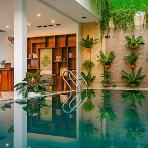 *** Hotel Palm Vietnam